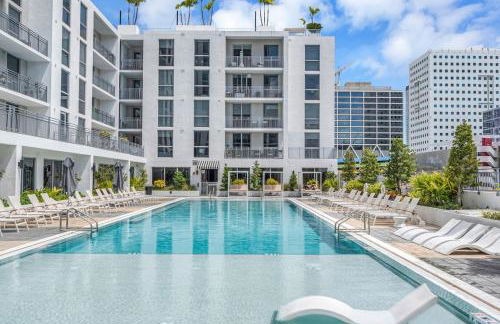 Brickell Border 3BR by Untitled Stay - Photo 47