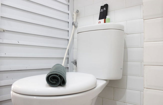 Classic and Comfy 2BR @ Gateway Pasteur Apartment - Foto 17