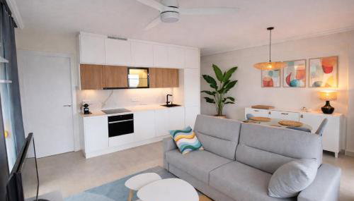 Céntrico apartamento cozy con piscina y parking - Foto 5, dishwasher
