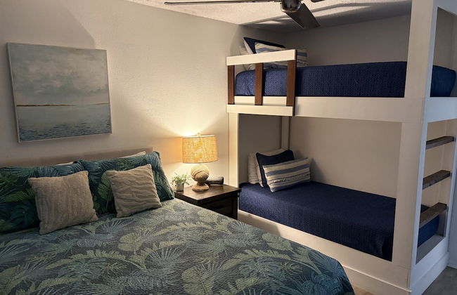 Ocean View 2 Bed, 2 Bath, Steps to the Beach - Spanish Trace 240 - Foto 2