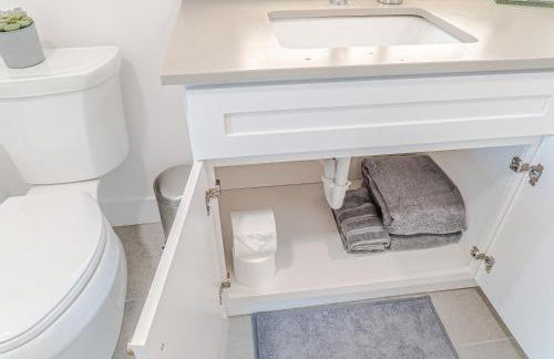 Top floor Deluxe 1BR Pool,Gym,Htub,Bowling and More - Foto 27