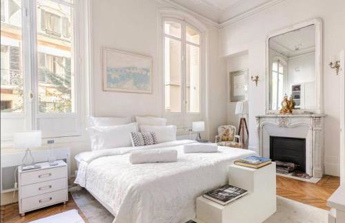 Luxury and Exclusive 130sqm estate 4m ceilings with garden view near Arc de Triomphe and Palais des Congrès - Foto 7