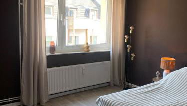 Rüttenscheid Design Apartment mit Balkon Office - Foto 5