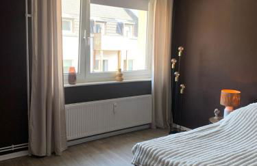 Rüttenscheid Design Apartment mit Balkon Office - Foto 5