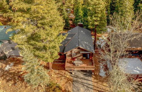 Tahoe Retreat with Decks and Separate Studio - Foto 42