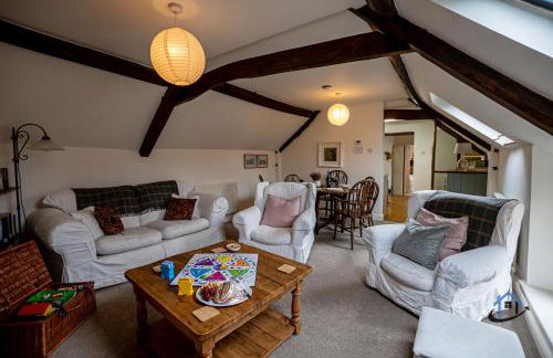 The Old Plough, mix of 1 bed and 3 bed units, rustic charm, super king bed or twins, en-suite, secure parking - Foto 55