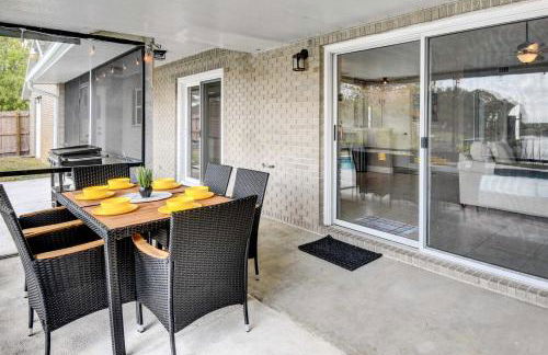 Screened Porch Waterfront Home in Deltona! - Foto 21