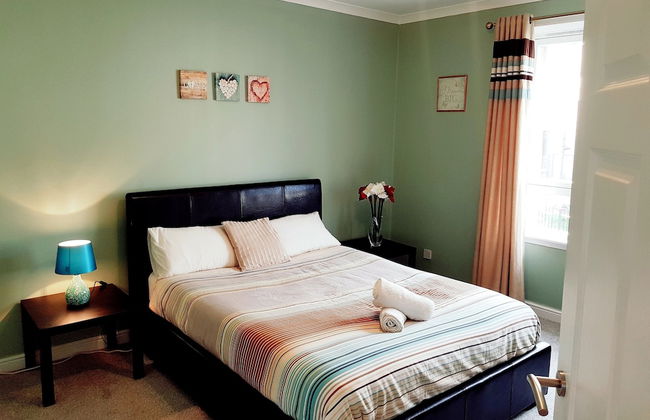 Warm Cosy Family Home With Free Parking - Foto 2