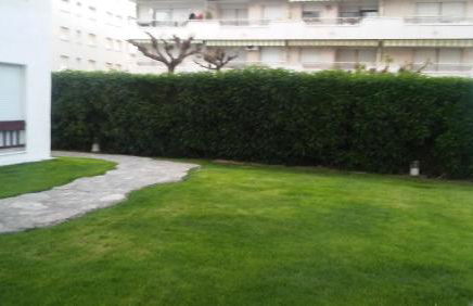 Passeig Maritim Apartment - Photo 50