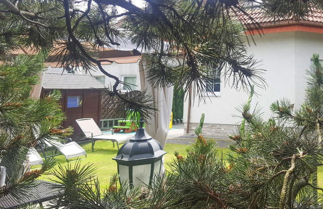 Large, Comfortable Holiday Villa, Private Garden - Photo 28