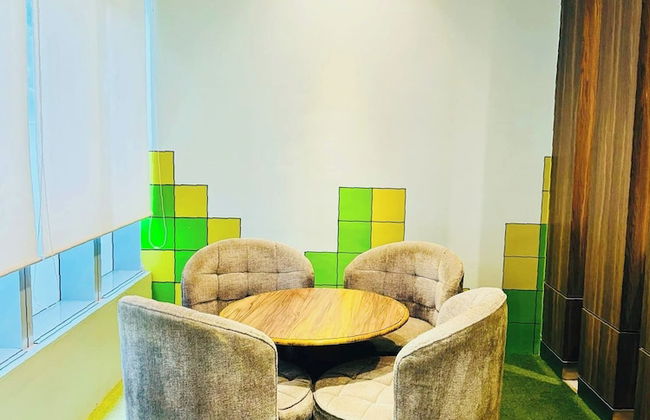 Andi and Frances' Place at BGC - Photo 27