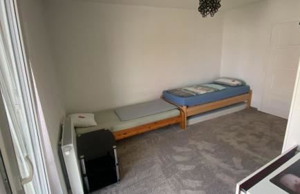 Übernachtungen 75 m2 Unterkunft Großer Parkplatz WLAN 1 Stock im Haus - Foto 20