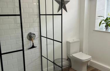 The Hat Works - Photo 19