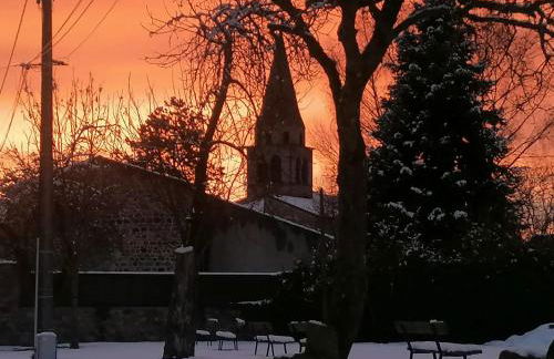 Chalet accueillant à Égliseneuve-des-Liards avec jardin - Foto 26