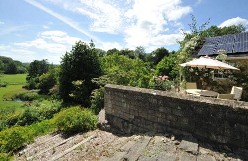 Tucking Mill View- Self Catering - Photo 48