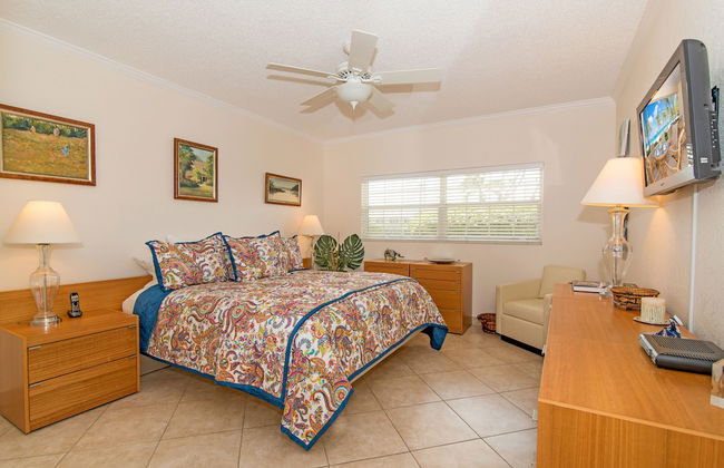 The Colonial Club, Oceanfront Condos - Photo 22