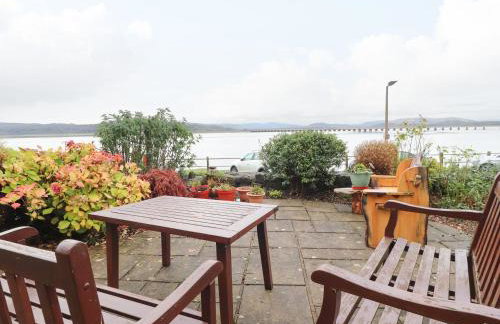 Inglewood Court - Photo 24