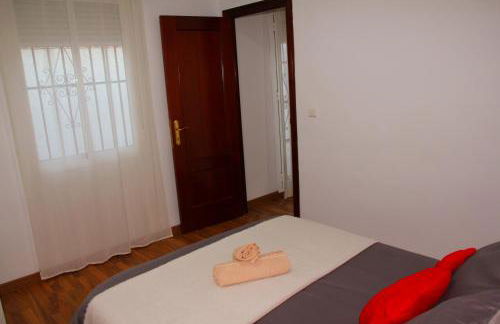 Villa Ahumor Apartamento entero 20 m Sevilla -6pax - Foto 11