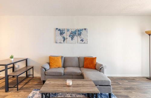 Quiet 2 BR APT - Near Hospitals - Free WiFi - Foto 13