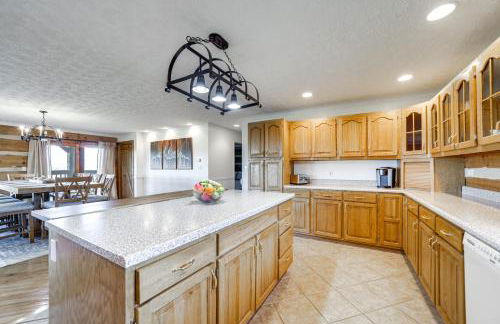 Panoramic Mtn Views Spacious Tennessee Home! - Foto 10