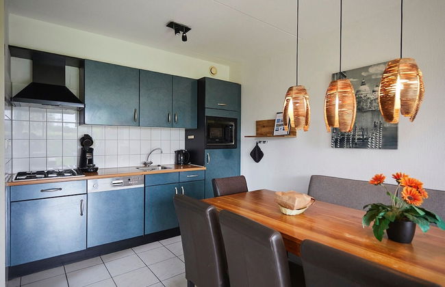 Cozy Holiday Home With a Dishwasher, in Zeeland - Foto 12