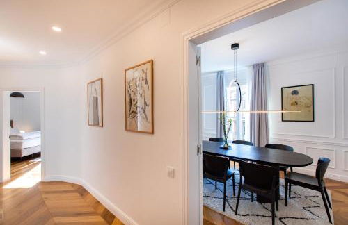 Majestic 4BR/4BATH apartment in Sagrada Familia area - Photo 117