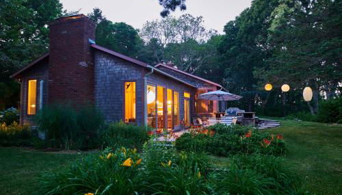 Stylish Wellfleet Home with Patio on 2 Private Acres - Foto 4