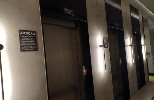 Apto em Itapema com acesso a piscinas,sendo uma aquecida e academia - Foto 29