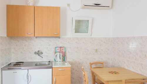 Apartments Bibijana- Superior Studio Apartment with Patio and Sea View APARTMAN 4 - Foto 4
