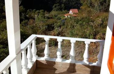 Bangalô - Sítio Cachoeiras do Caledônia - Foto 1