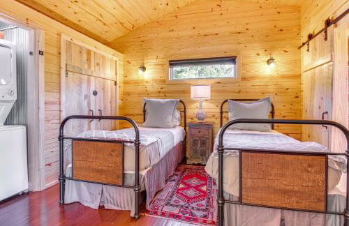 Mountain Home Cabin Rental with Fire Pit! - Foto 9