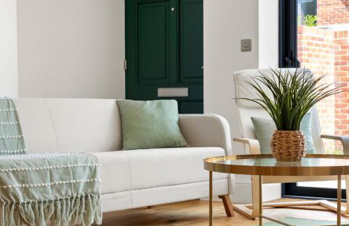 3 Bed House near Purley, by ARP Homes, Free Parking, Ideal for Long Stays & Insurance Bookings - Foto 19