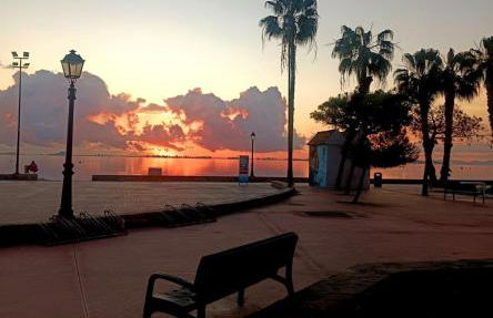 Modern Art Apartment 50m to the Beach - Foto 51