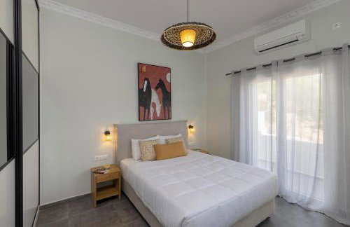 Elia Syros - Photo 33