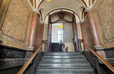 Park Lane Central Apartments - Photo 20