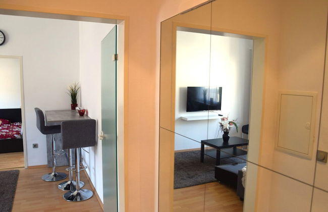 Cosy Apartment in Oberhausen With Balcony - Photo 22