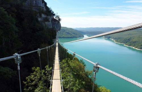 Entre Lacs Et Montagnes , Maison individuelle,lits préparés, parking et ménage inclus - Foto 40