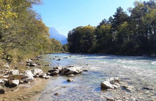 Calme et nature proche centre-ville et rivière - Foto 4