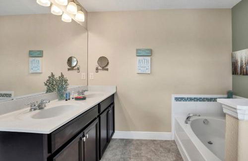 Amazing home 5bd, 5ba, South facing pool and hot tub - Foto 15