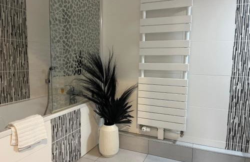 A few steps from BASEL with Balcony and free private Parking - Foto 14