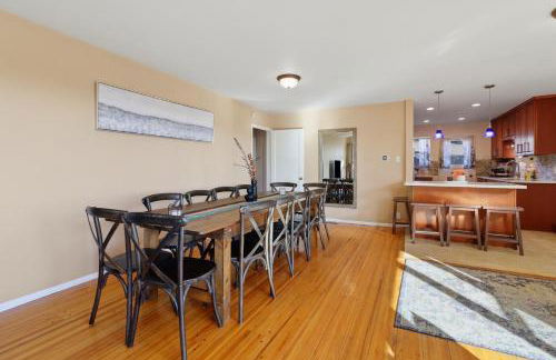 Relaxing 4 bedroom - Full Kitchen & Dining - BART - Foto 2