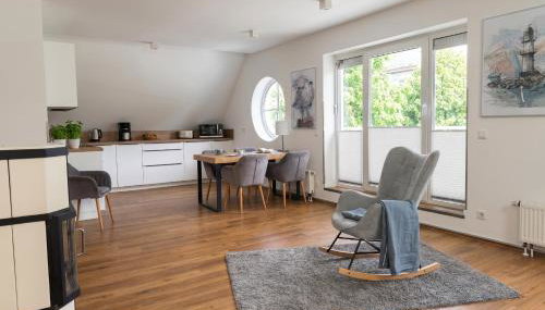 2 Schlafzimmer, Offene Küche, Balkon und Terrasse - moderne 90qm in ruhiger, zentraler Lage - nur 500m bis zum Strand - Foto 3