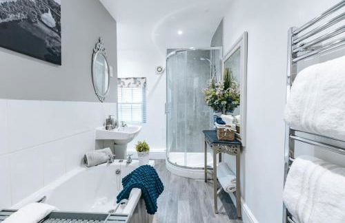 Ironbridge View Townhouse - WINNER 2026 UK MOST PICTURESQUE SELF-CATERING HOLIDAY HOME & 2026 SELF-CATERING ACCOMMODATION OF THE YEAR - Foto 41