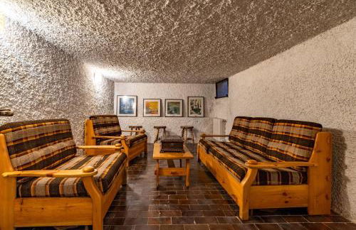 Joly House - Photo 29