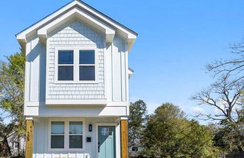 New•Downtown• OneTreeHill Bridge - Foto 1