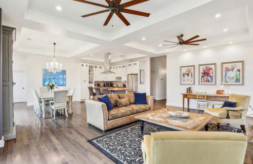 The Burgundy Penthouse Steps to the French Quarter - Foto 6