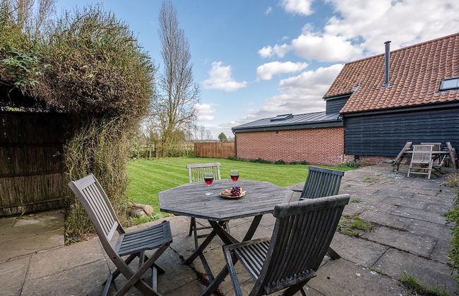 The Hayloft Boundary Farm Air Manage Suffolk - Photo 21