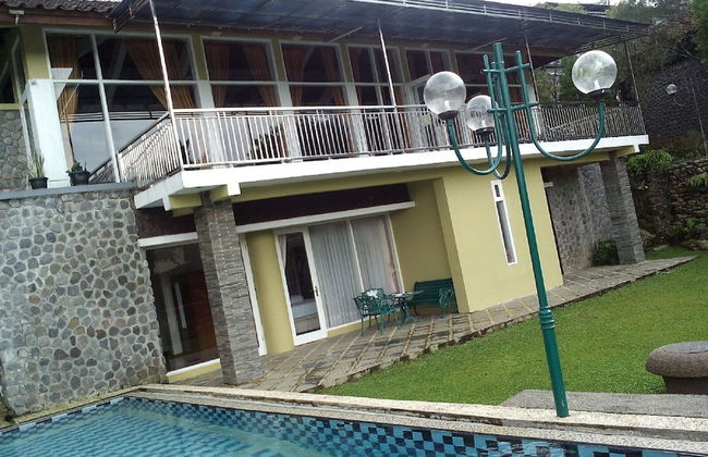 Villa Kota Bunga Happy AA2-11 - Photo 42