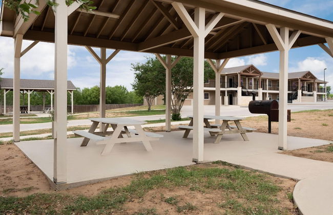 Eagle's Den Suites Carrizo Springs a Travelodge by Wyndham - Foto 20