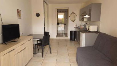 Studio Meublé-Juan Pins-Logt2 - Foto 3, minibar